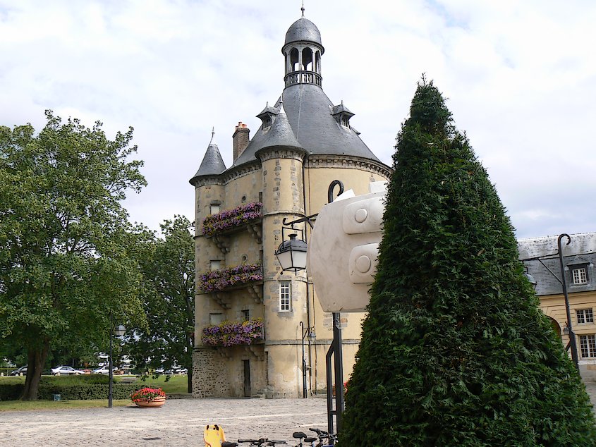 Le Donjon de Ste Genevieve-des-Bois: Le Donjon 095